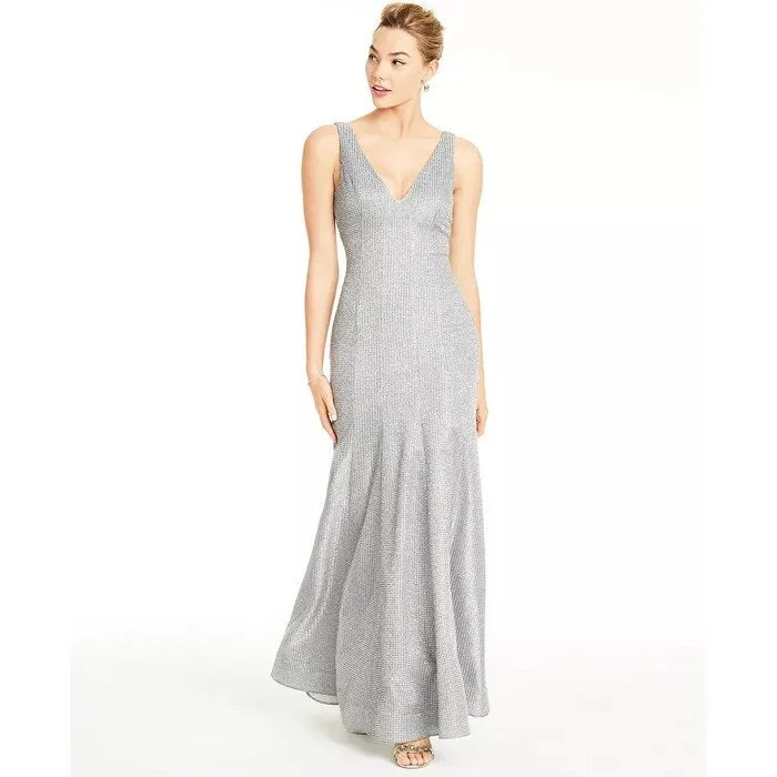 Soft And Comfortable Sequin Hearts Juniors' Trumpet Gown Metallic Silver Size 3