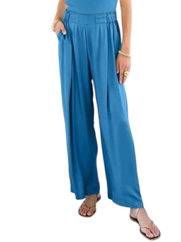 High-end Sense Garbo Pants In Ocean