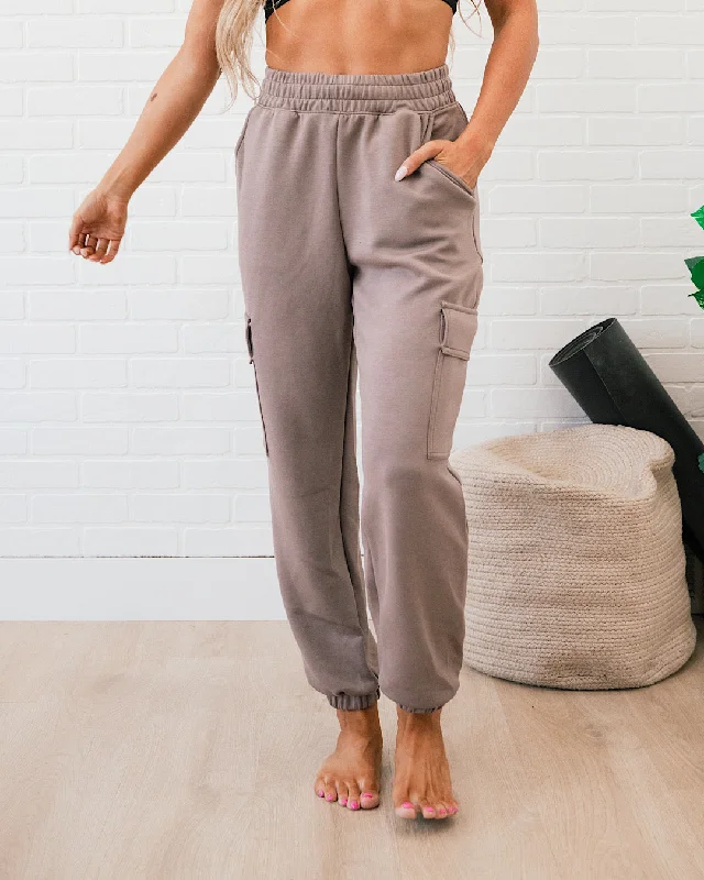 Comfortable And Versatile Rae Mode Cargo Joggers - Mocha